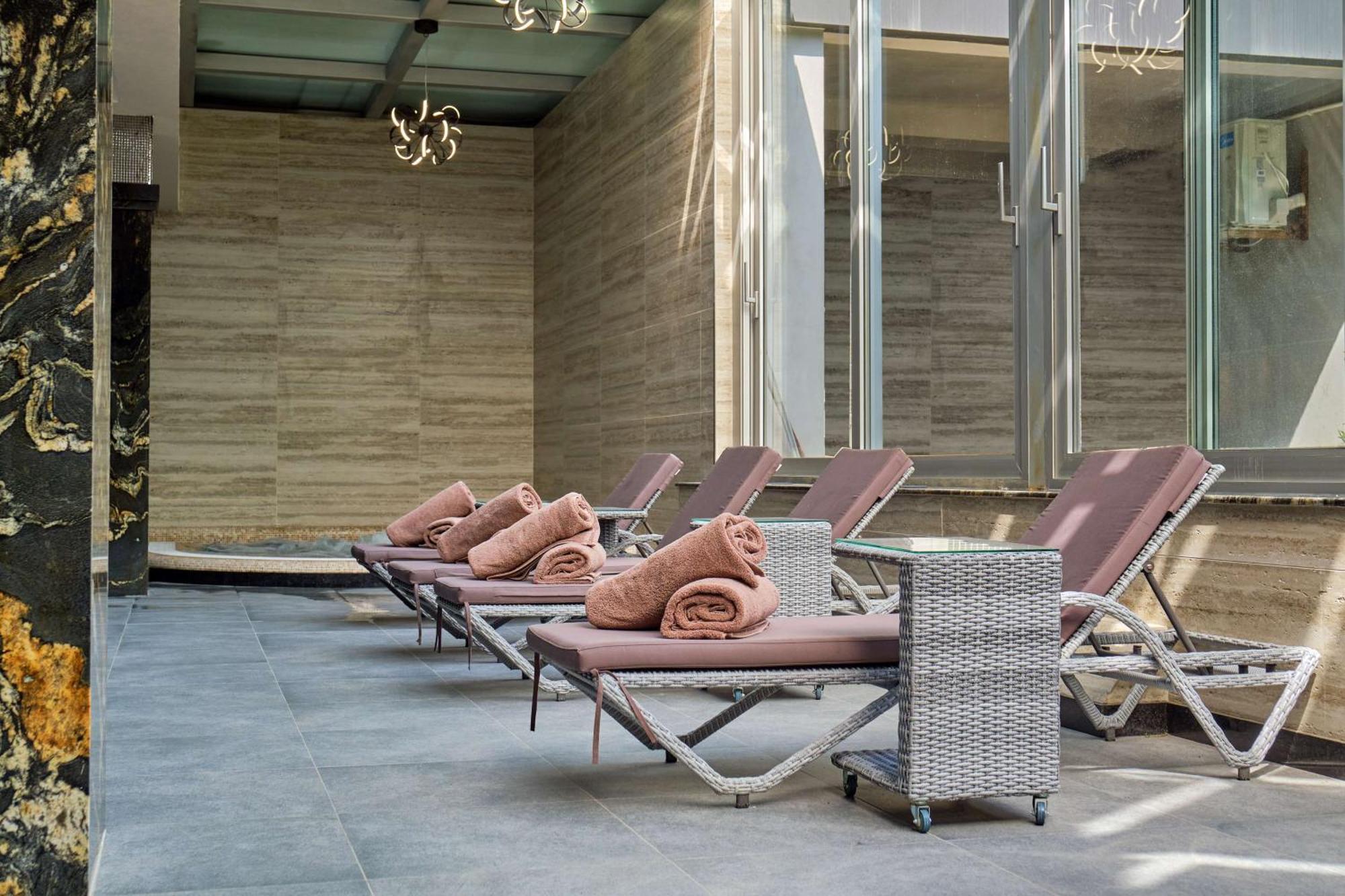 Panarams Tashkent Hotel, A Member Of Radisson Individuals Exterior foto